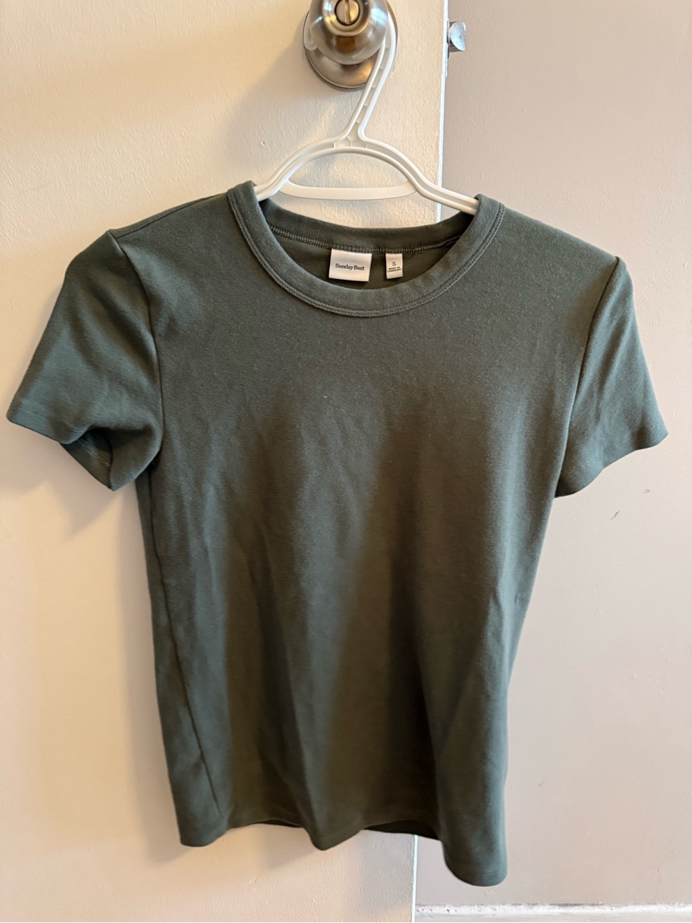 Sunday Best Women's Crew Neck Tee - Olive Green